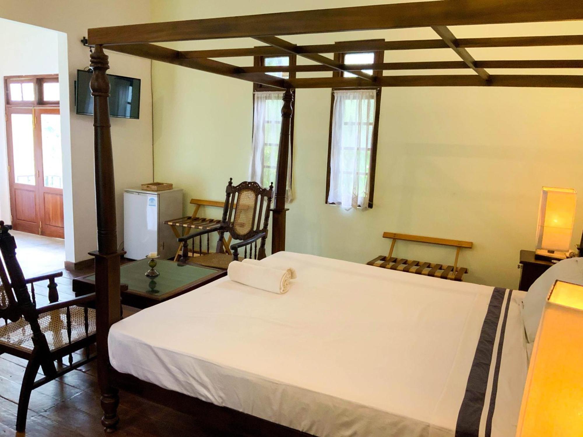 Headman House Antique Villa - A Seaside Royal Stay Ахангама Экстерьер фото