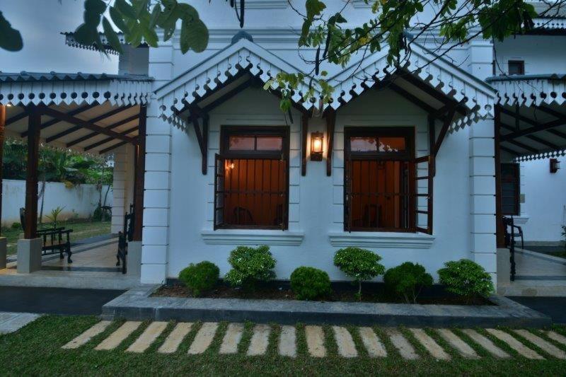Headman House Antique Villa - A Seaside Royal Stay Ахангама Экстерьер фото