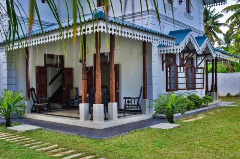 Headman House Antique Villa - A Seaside Royal Stay Ахангама Экстерьер фото