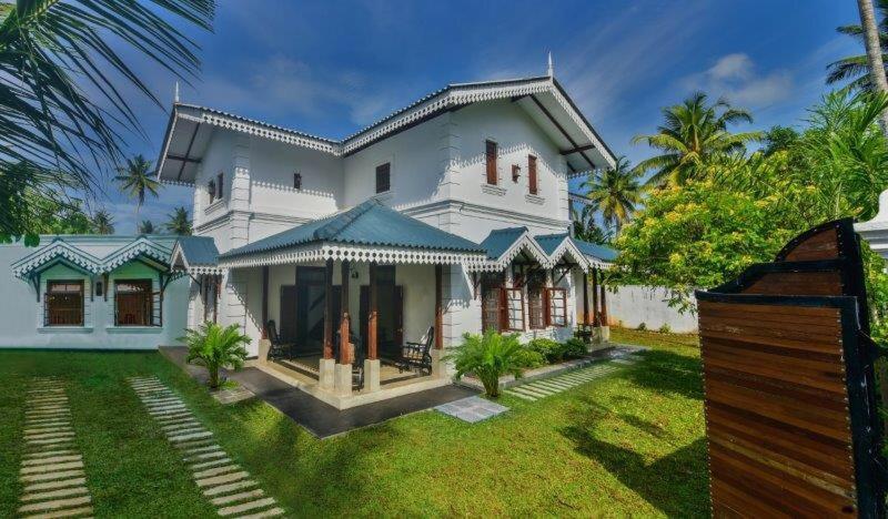 Headman House Antique Villa - A Seaside Royal Stay Ахангама Экстерьер фото